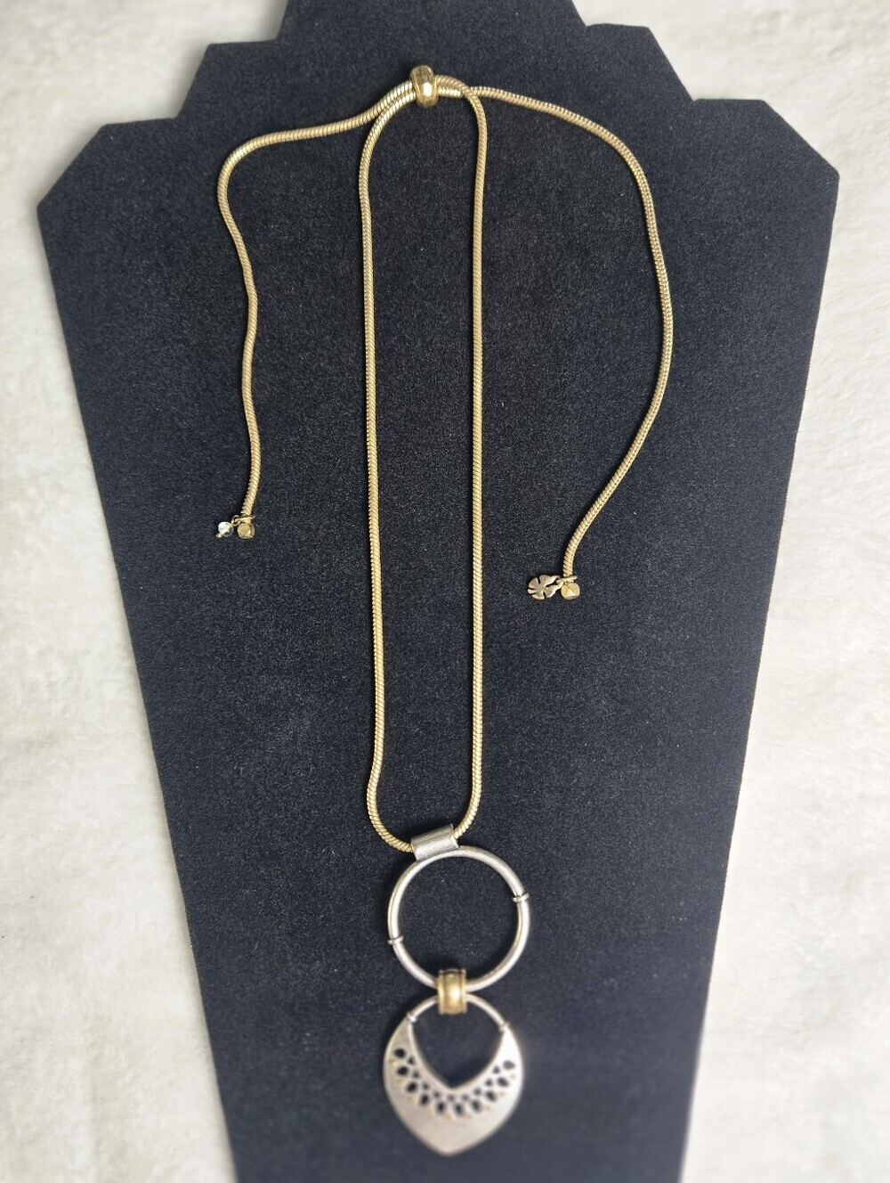 LUCKY  Adj Two Tone Chain Pendant Necklace w/ Drop Silver Accents MUST SEE GUC - Picture 7 of 13